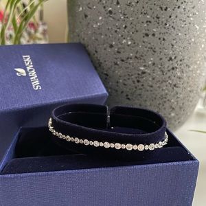 Swarovski tennis bracelet, adjustable, brand new